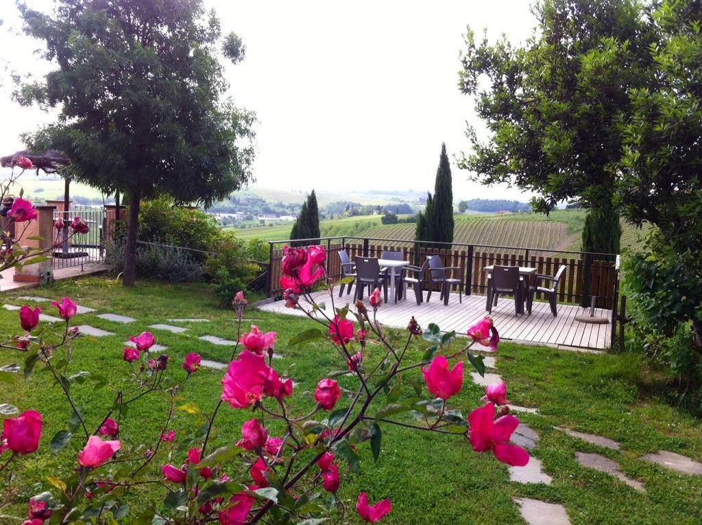 Agriturismo Isola Verde Черрето-Гвиди Номер фото